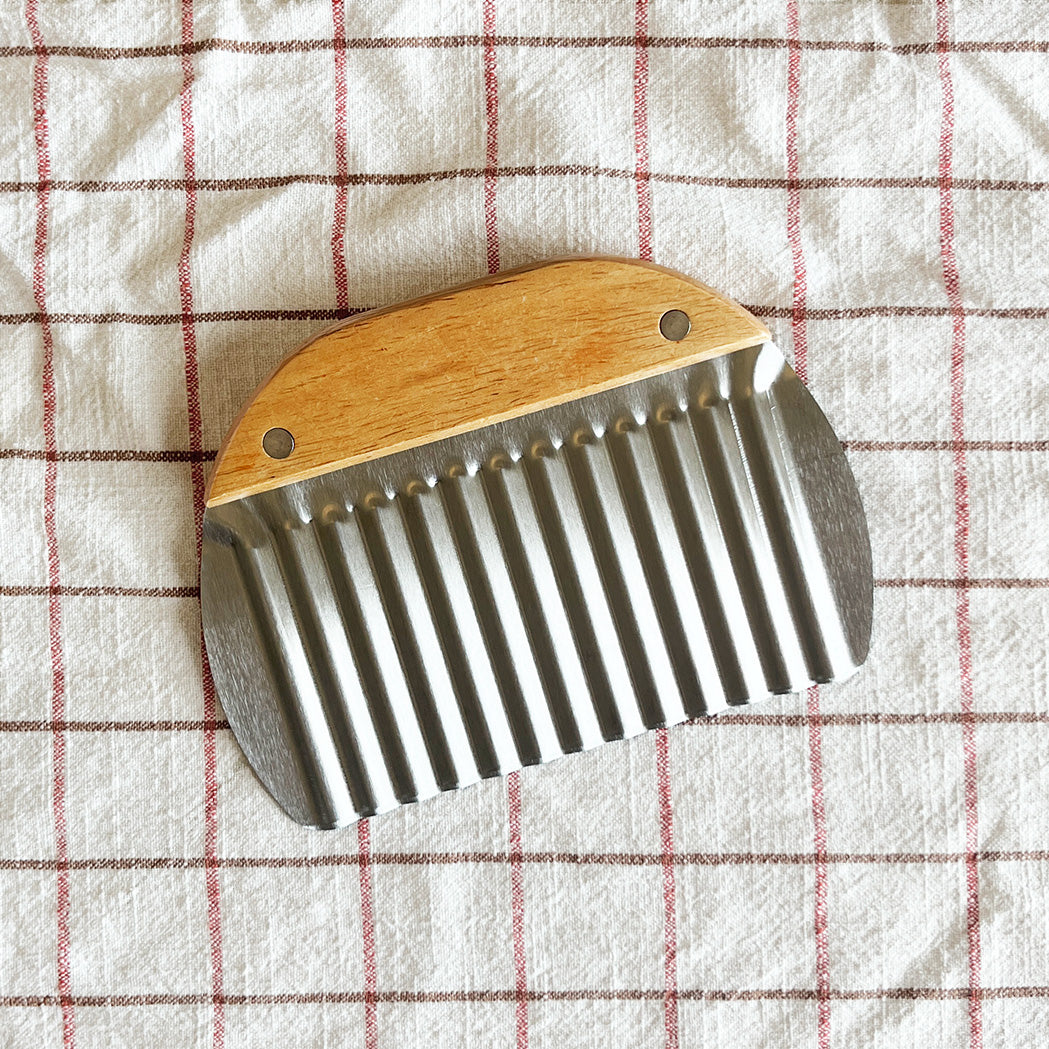 Vågig grönsaksskärare